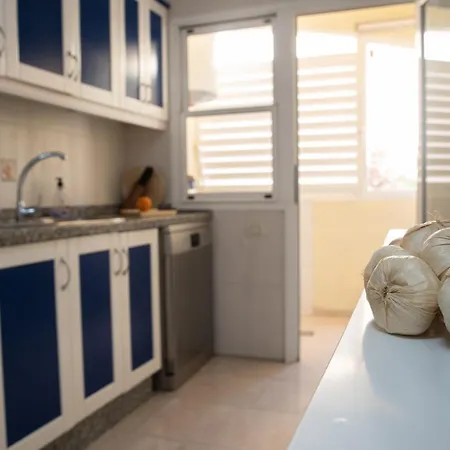 Casita Louise - 3 Bedroom, 3 Minutes From The Sea