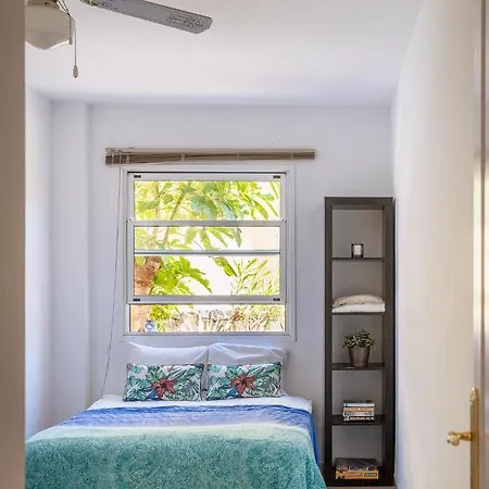 Casita Louise - 3 Bedroom, 3 Minutes From The Sea Guest house San Miguel de Abona